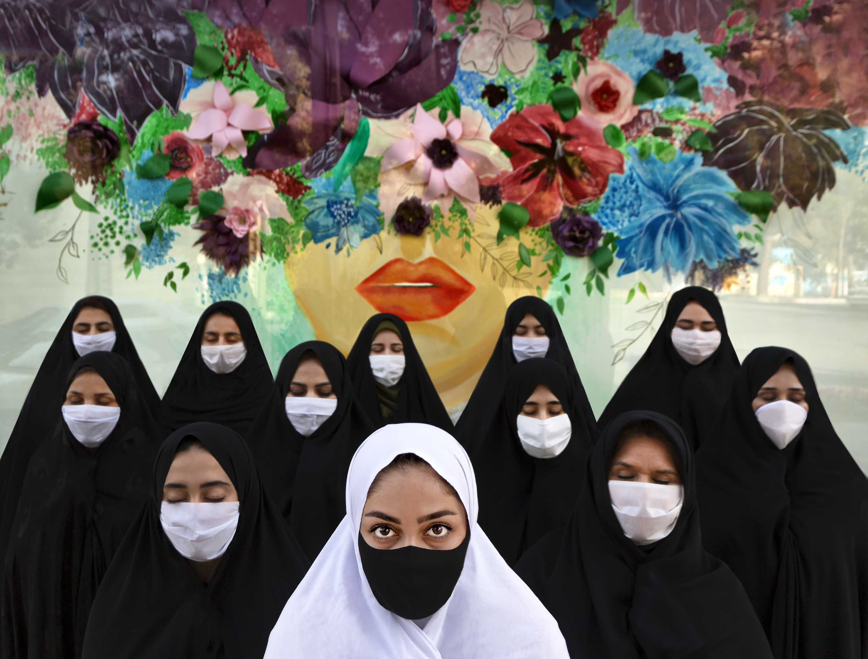 Masked Women - Hadi Dehghanpour